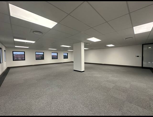 120M² CO-WORKING SPACE TO LET IN CENTURION CENTRAL